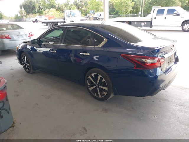 1N4AL3AP5JC111271 Nissan Altima 2.5 Sr