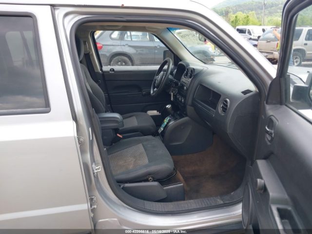 2014 JEEP PATRIOT 1C4NJPBB7ED773445 Photo 4