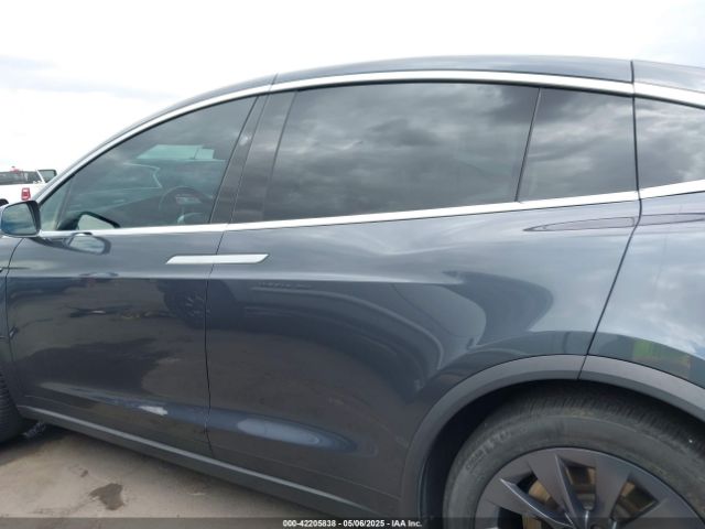 5YJXCBE29JF126629 Tesla Model X 100d/75d/p100d