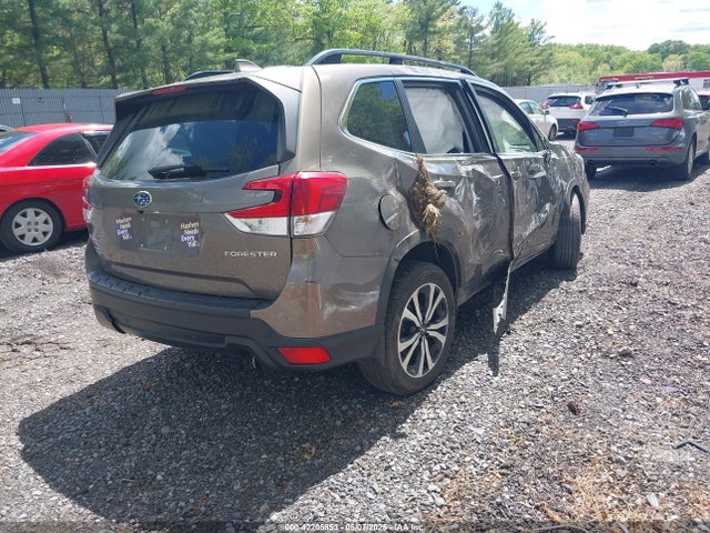 JF2SKAUC0MH474911 Subaru Forester Limited