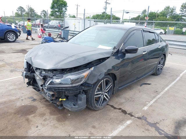 1HGCR2F58HA082701 Honda Accord Sport