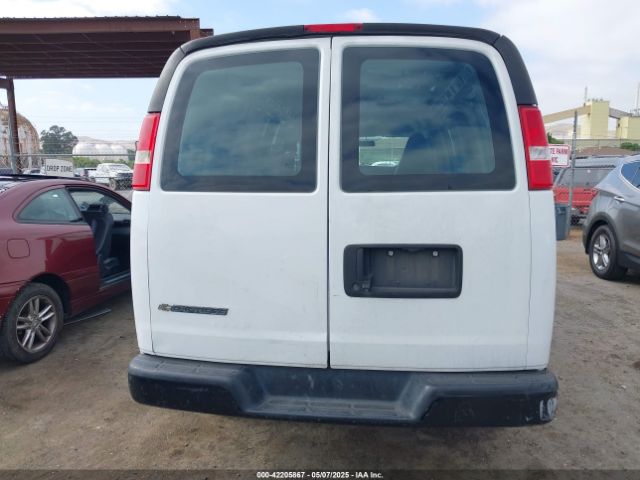 1GCWGBFP4K1183082 Chevrolet Express 2500 Work Van