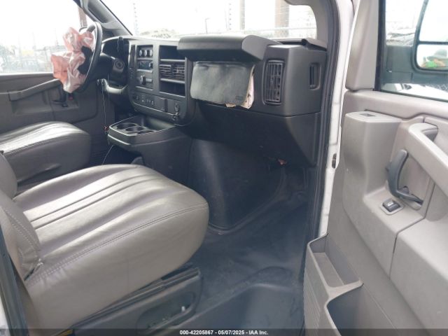 1GCWGBFP4K1183082 Chevrolet Express 2500 Work Van
