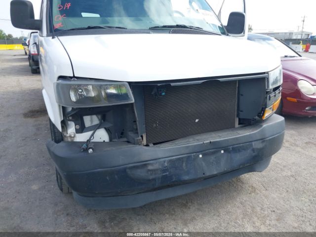 1GCWGBFP4K1183082 Chevrolet Express 2500 Work Van