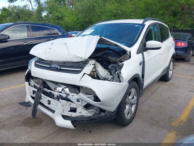 1FMCU9G96FUB09750 Ford ESCAPE SE