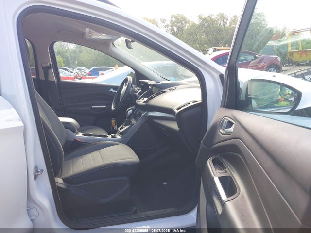 1FMCU9G96FUB09750 Ford ESCAPE SE
