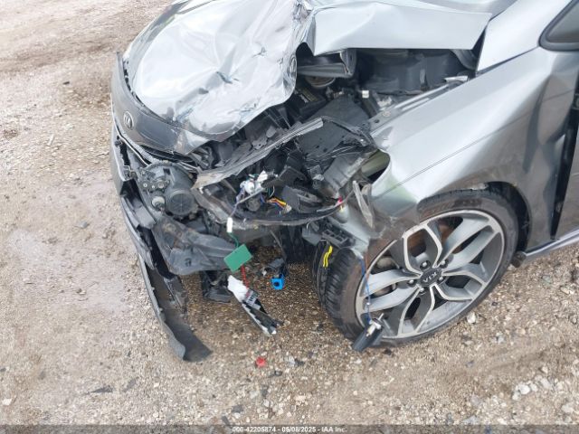 KNAFZ6A30F5297355 KIA Forte Koup Sx