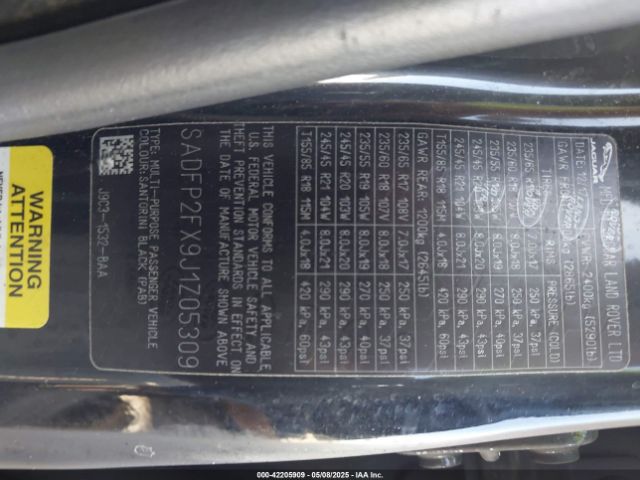 SADFP2FX9J1Z05309 Jaguar E-PACE SE