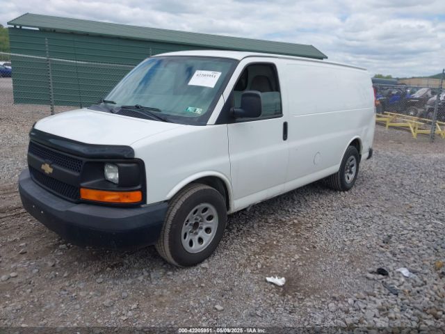 1GCSGAFX8E1104025 Chevrolet Express 1500 Work Van