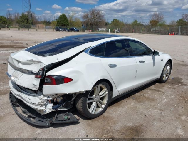 2015 TESLA MODEL S 5YJSA1H26FF084143 Photo 3