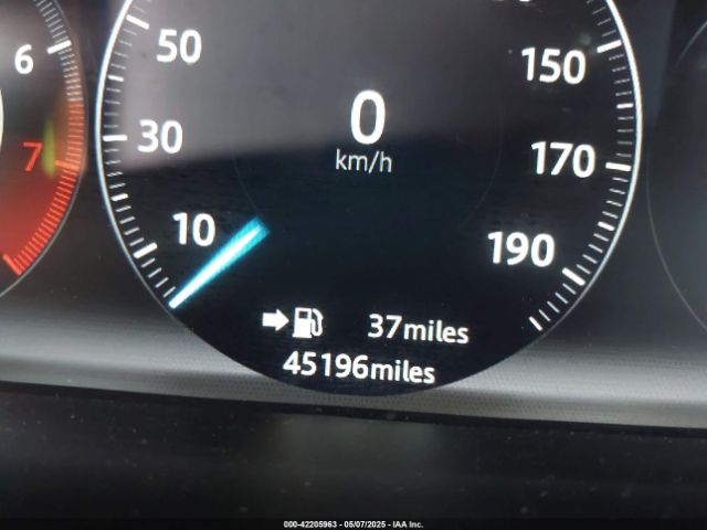 SAJXJ1GD0H8W08934 Jaguar XJ