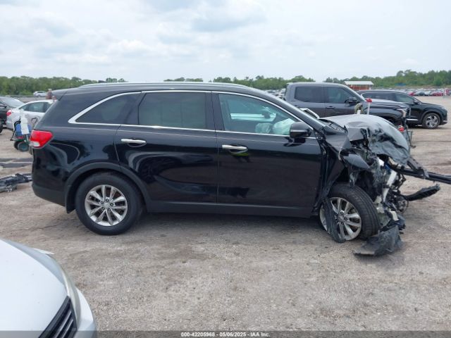 5XYPG4A37HG242221 KIA Sorento 2.4l Lx