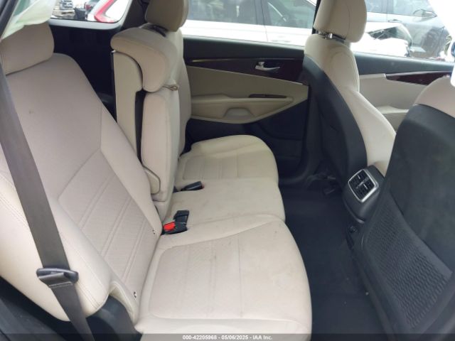 5XYPG4A37HG242221 KIA Sorento 2.4l Lx