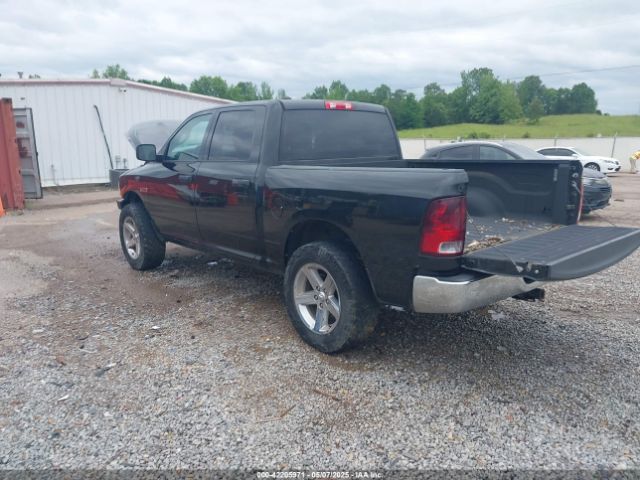1C6RR7KM1JS227300 RAM 1500 Tradesman  4x4 5'7 Box