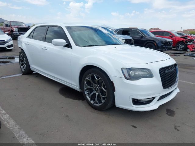 2017 CHRYSLER 300 2C3CCABGXHH616160