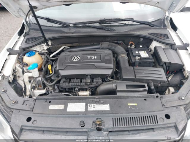 1VWBT7A38FC062252 Volkswagen Passat 1.8t Se