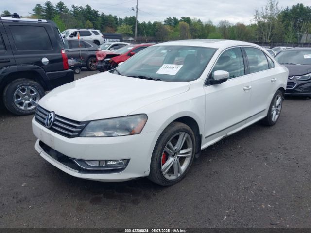 1VWBT7A38FC062252 Volkswagen Passat 1.8t Se
