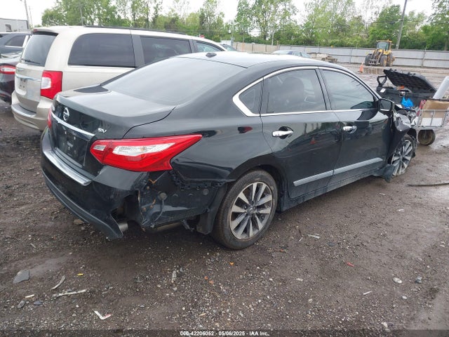 1N4AL3AP0HC256602 Nissan Altima 2.5 Sv