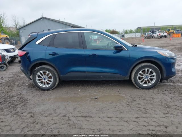 1FMCU9G67LUC72134 Ford ESCAPE SE