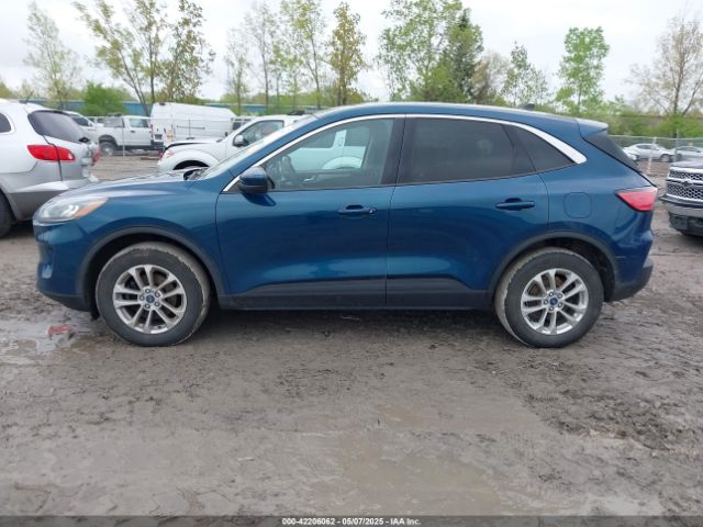 1FMCU9G67LUC72134 Ford ESCAPE SE