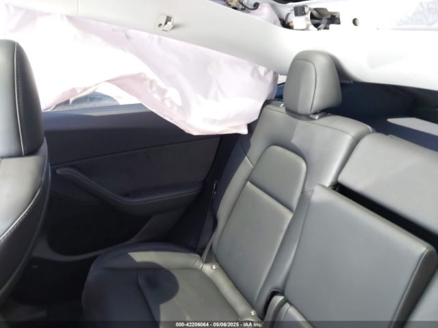 2023 TESLA MODEL Y 7SAYGDEE9PF811580 Photo 7