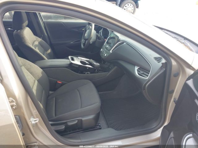 1G1ZD5ST1RF240628 Chevrolet Malibu Fwd 1lt