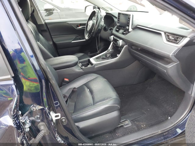 JTMA1RFV6KJ023627 Toyota Rav4 Xle Premium