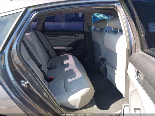 1HGCV3F41JA000662 Honda Accord Hybrid Ex
