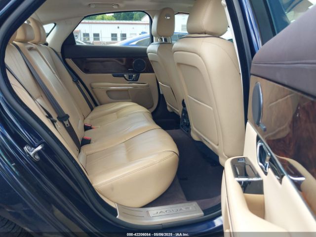 SAJWJ1CD0K8W20865 Jaguar Xj R-sport