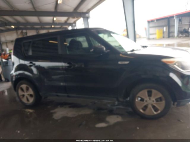 KNDJN2A27G7378982 KIA Soul