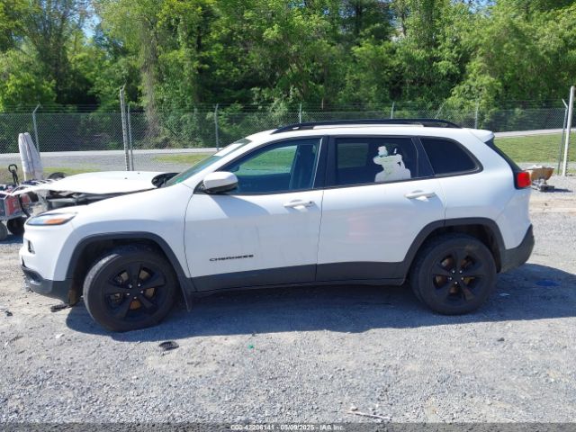 1C4PJMCB2JD506794 Jeep Cherokee Latitude 4x4