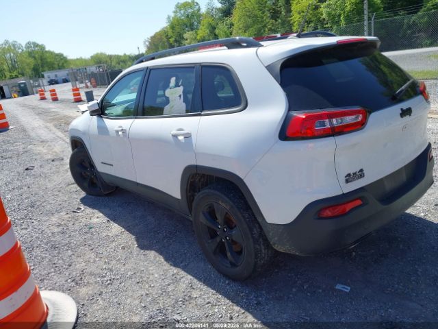 1C4PJMCB2JD506794 Jeep Cherokee Latitude 4x4