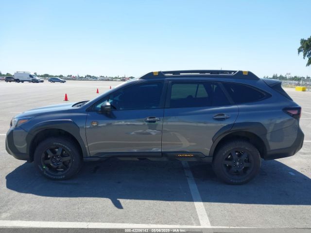 4S4BTGUD9P3119756 Subaru Outback Wilderness