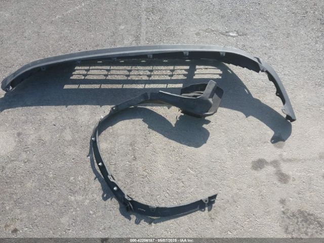 5TDCZRBH1MS558663 Toyota Highlander L
