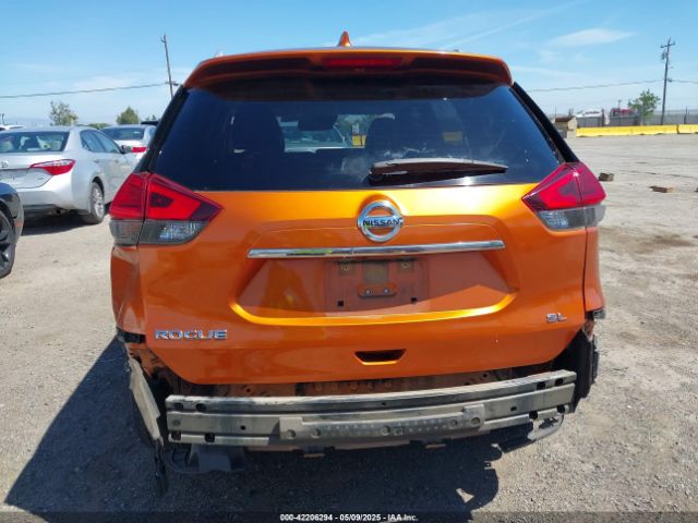 JN8AT2MT7HW141768 Nissan Rogue Sl