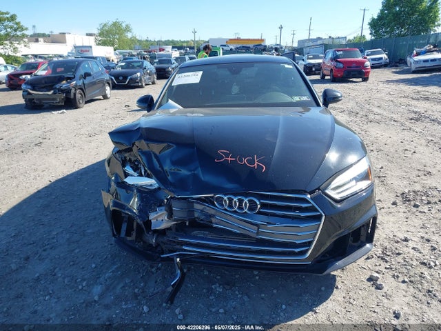 WAUDNCF52JA057221 Audi 2018