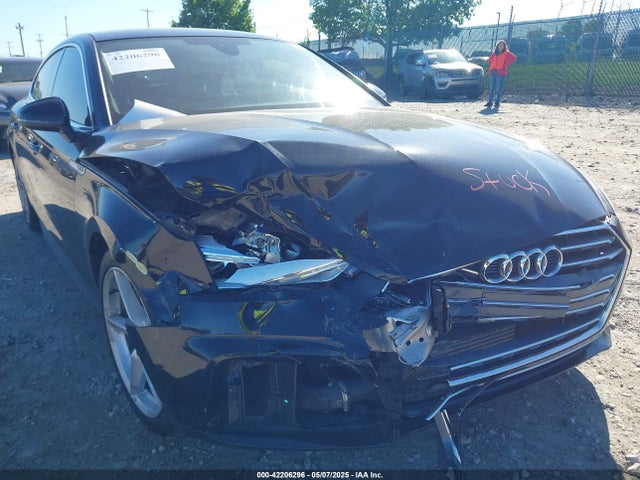 WAUDNCF52JA057221 Audi 2018