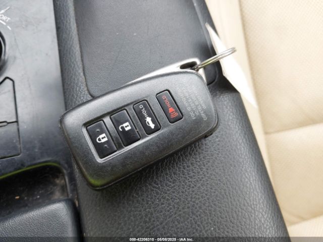 JTHBE1D2XE5013715 Lexus IS 350
