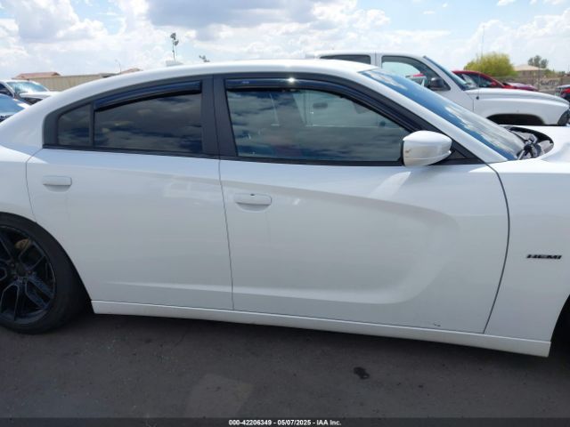 2C3CDXCT4FH745861 Dodge 2015