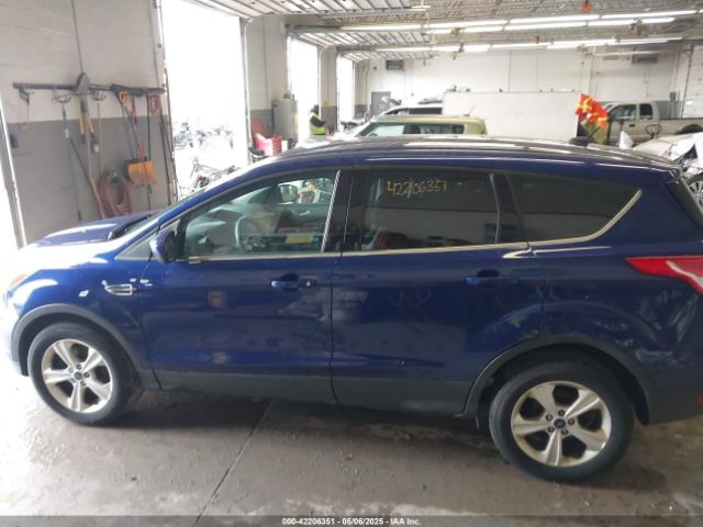 1FMCU9GX2GUA80134 Ford ESCAPE SE