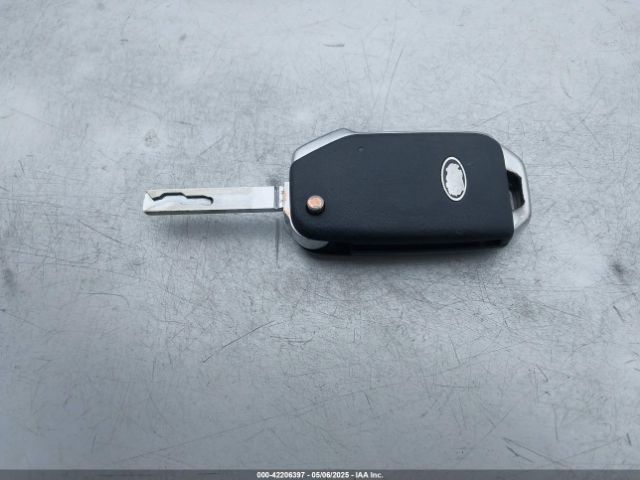 3KPF24AD7ME305117 KIA Forte Lxs
