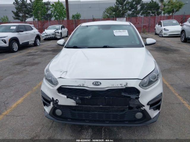3KPF24AD7ME305117 KIA Forte Lxs