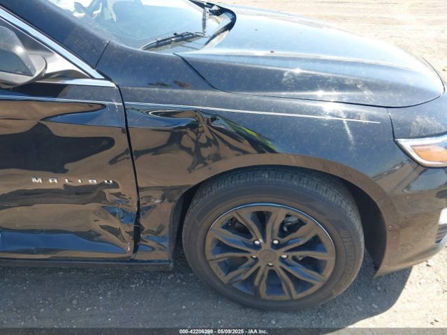 1G1ZD5STXKF208816 Chevrolet MALIBU LT