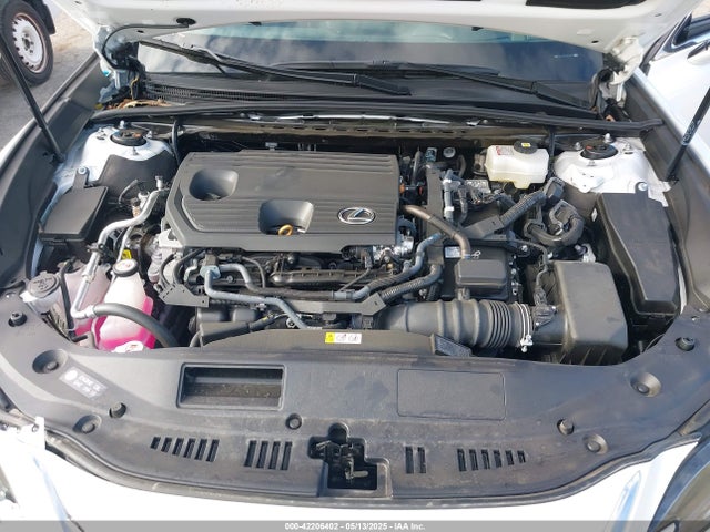 58AEA1C10RU048315 Lexus Es 300h Luxury