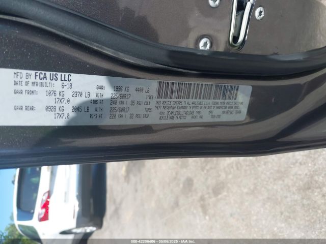 3C4NJCBB1JT461649 Jeep Compass Latitude Fwd