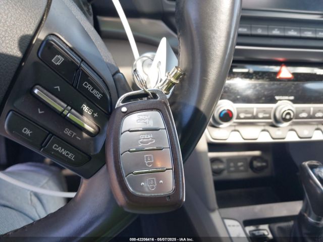 KMHD84LF4KU816525 Hyundai Elantra Value Edition