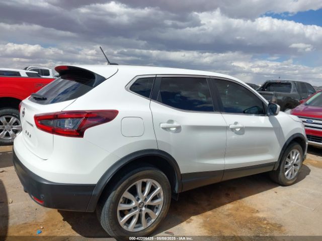 JN1BJ1AV4NW342483 Nissan Rogue Sport S Fwd Xtronic Cvt