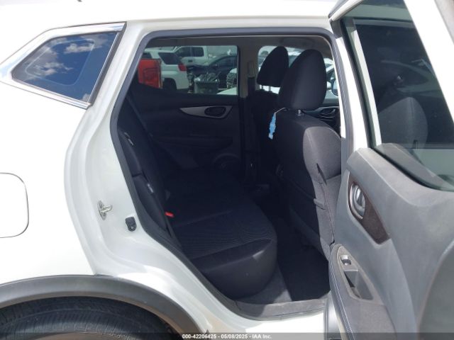 JN1BJ1AV4NW342483 Nissan Rogue Sport S Fwd Xtronic Cvt