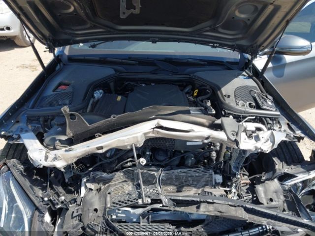 WDDZF4KB3HA066825 Mercedes-Benz E 300 4matic