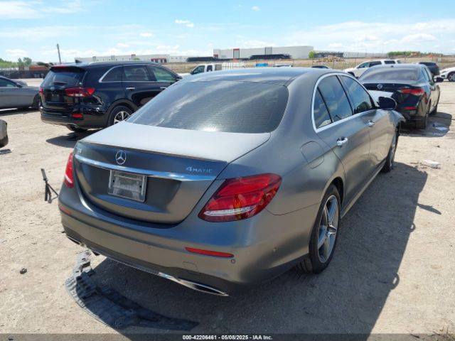 WDDZF4KB3HA066825 Mercedes-Benz E 300 4matic